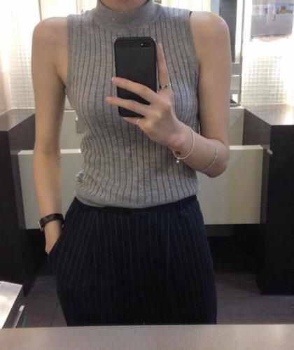 《穿成虐文女主的长嫂》将月去