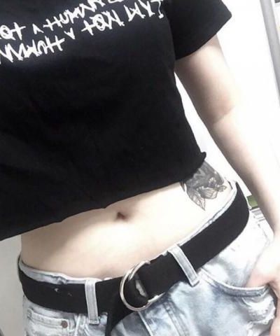 在公交车上给50岁孕妇让座后，我成了他肚子里四胞胎儿子的爹 作者：胸口碎大石小说阅读